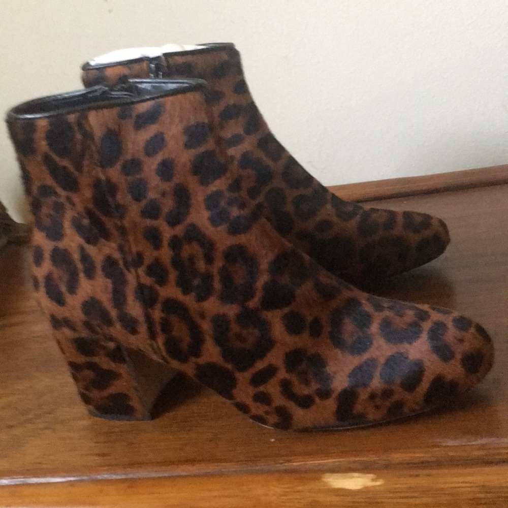 New Zara Leopard Booties - Picture 3 of 8